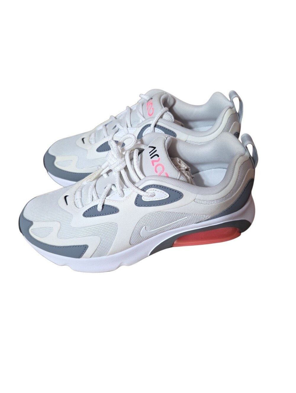 Nike Air Max 200 New women's sneakers in the Pure Platinum Athletic Size 8